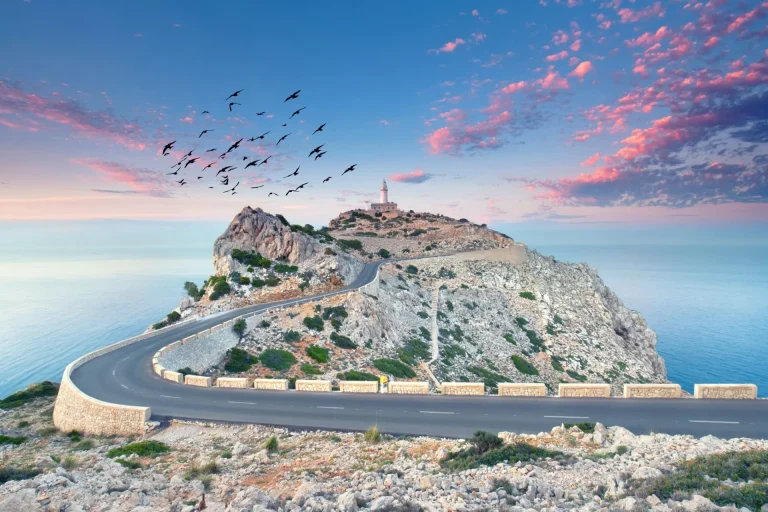 Rid til majestætiske Cap de Formentor med panoramaudsigt